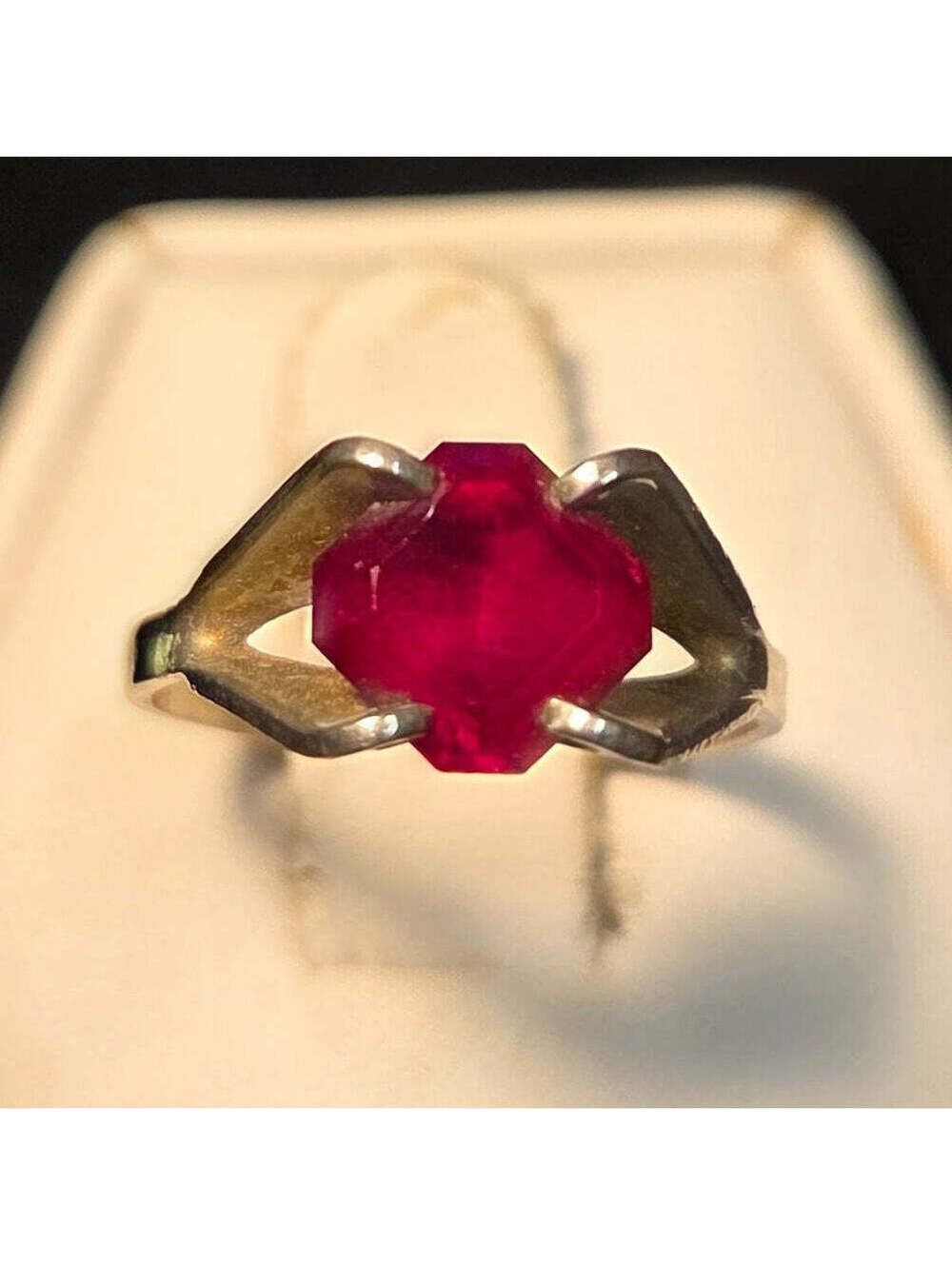 Antique Style Red Cushion Stone Sterling Silver Ring sz 6